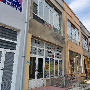 Продаётся 2эт. здание с подвалом в центре города.