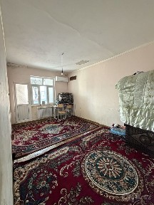 Срочно продаётся квартира Мирабадский р-н Куйлюк массив 1 1/4/4