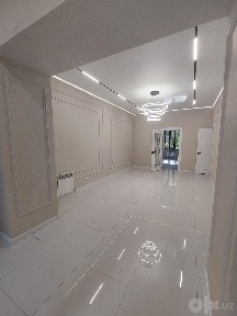 Продаётся коммерческое помещение - ул. Шота Руставели, 61