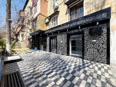 Продажа, Нежилое помещение 92 м², ЦУМ, 110 школа, Кафе Бон, Патрики
