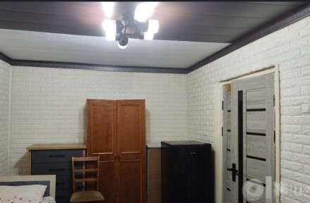 Продаётся 1/2/2 Буюк ипак йули (метро Горького)