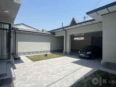 Продаётся Дом Юнусабад 8-й квартал BYD Автосалон 2,7 Соток