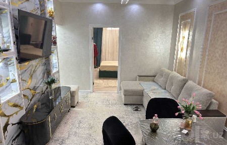 Сдаётся квартира 2-ком Авиасозлар-4 Тузель р-н Яшнабадский