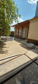 Talaba va ishlaydigon bollaga Uchastka 950000som.Beruni metro yaqin