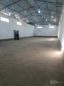 Srochno noturar bino ijaraga beriladi.