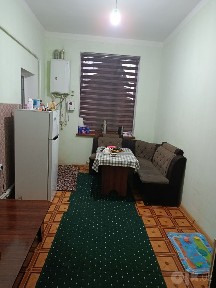 Yangi domdan 2 xonali 75 kv uy
