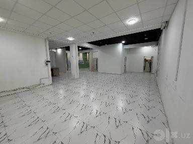 Срочно сдается цокольный помещения It park 230м2 академик городок евро