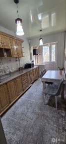Ойбек, 3-комн., 71м², 3/9, 1000у.е.  депозит 1000у. е