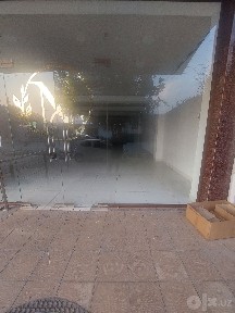 Сдается магазин в центре города городской суд вдоль дороги 120 кв. м
