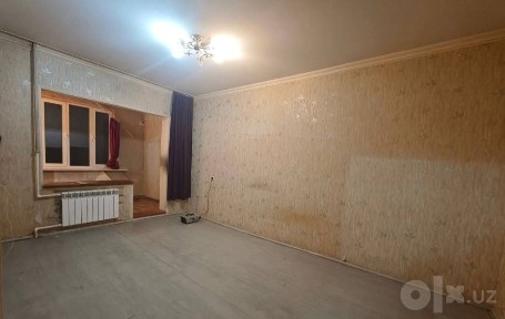Продаю 1/4/5 болкон 2х6. ТТЗ. Массив Хумаюн!