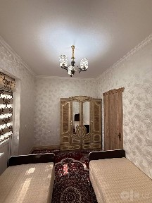 Qorasuvda 58 m² kvartira sotiladi