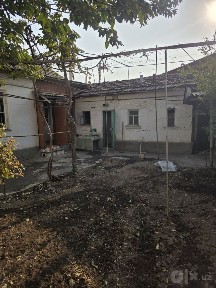 Двухкомнатный дом 2 сотки с фасадом 12 метров