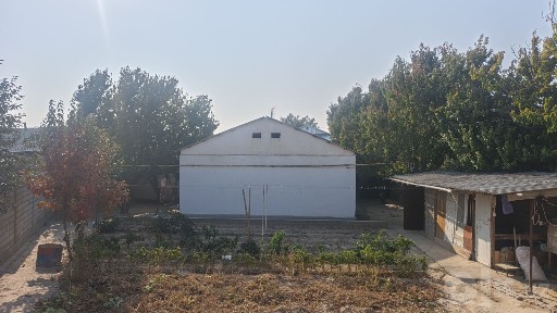 Xovli uy sotladi 9 sotx 12 ta xona