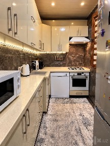 Продается 3/3/4 на Ц-5 ор-р Метро Минор 75 кв2