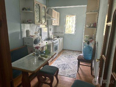 Arendaga xona Hamid Olimjon metroga yaqin, Darxonda
