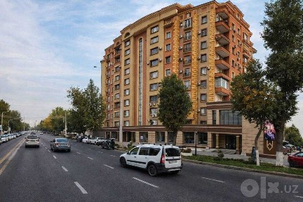 Под офис, медцентр, УЦ, коммерция 360м2 в Центре. Нукусская.