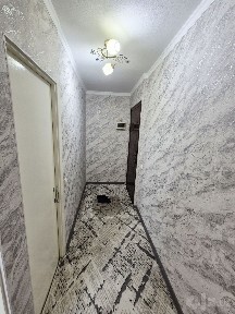 Kvartira sotiladi 2 xonalik