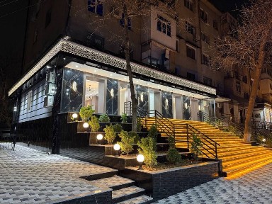 Новомосковская Florya кафе | 155кв - нежилое помещение вдоль дороги Пр