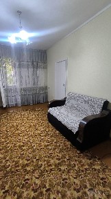Аренда Чиланзар 8 кв. 1 комнатная/2этаж/4 Юридический колледж