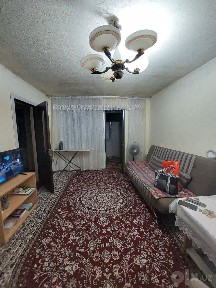 Kvartira sotiladi 2/2/2 Koksaroy Toshmi postidan 2.5 km