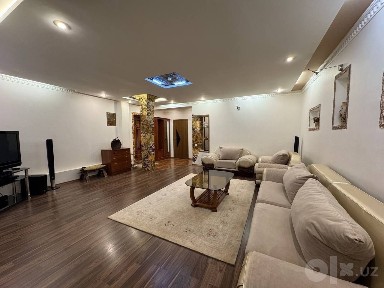 3-комнатная квартира 80 м², Мирзо-Улугбекский район, 2 этаж