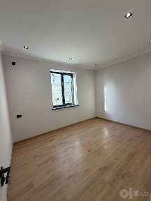 Срочно продается 2 комнатная квартира новостройка на рисовым Ислом Ота