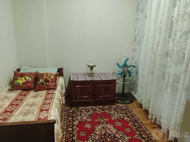 Аренда в центре на Ц-4, 1-комнатная переделанная в 2-ком, рядом метро