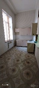 Арендага 8 хоналик 1 этаж Рудакий кучасида жойлашган. Агентство
