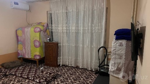 Срочна сдается квартира. Юнусобод 14квартал рядом метро. 2+1 комнат