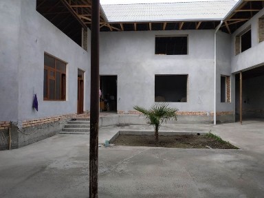 Уй сотилади срочни