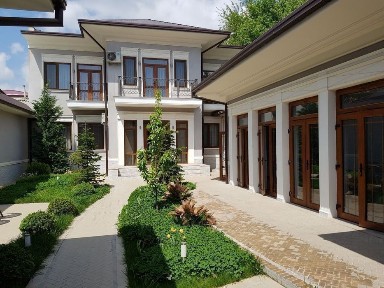 Срочно сдается евро дом в самом центре города