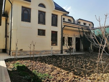 Алишеробод продаётся евро дом 6-соток 8-комнат!