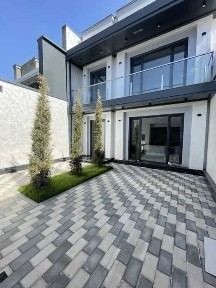 Аренда дома ул. Дамарик 4 сотки 614 кв. м 6 комн. Яккасарайский р-н