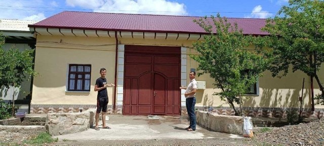 Яшашга кулай 8.22 сотихли ховли сотилади