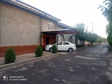 Uchaska (hovli) sotiladi